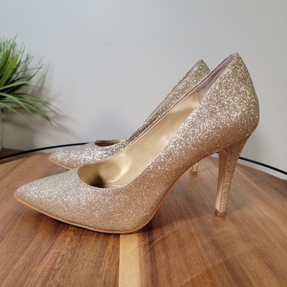 Gianni Bini Platinum Collection Sparkly Gold Stiletto Heels Size 7.5 - Picture 7 of 17